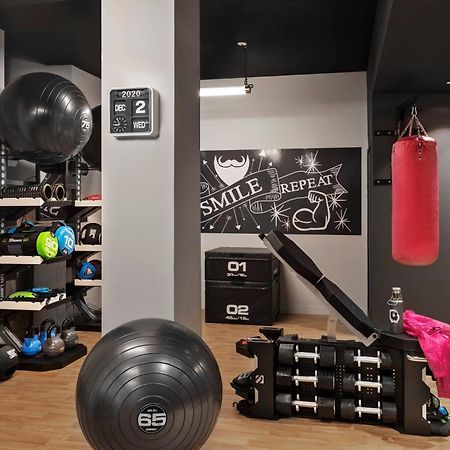 Moxy Lille City Eksteriør billede